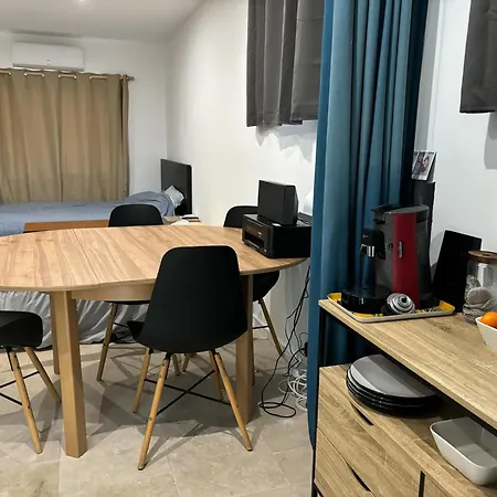 Avec Acces Piscine Tatil Evi
